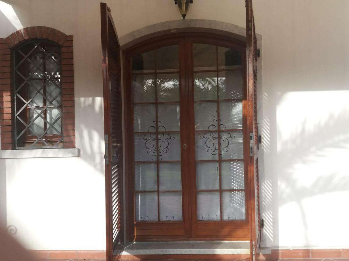 Willa Da Adria Al Corvenale - Casa Vacanze Carrara - Zewnętrze zdjęcie