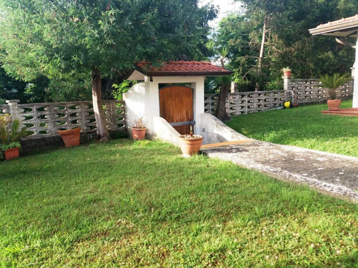Willa Da Adria Al Corvenale - Casa Vacanze Carrara - Zewnętrze zdjęcie