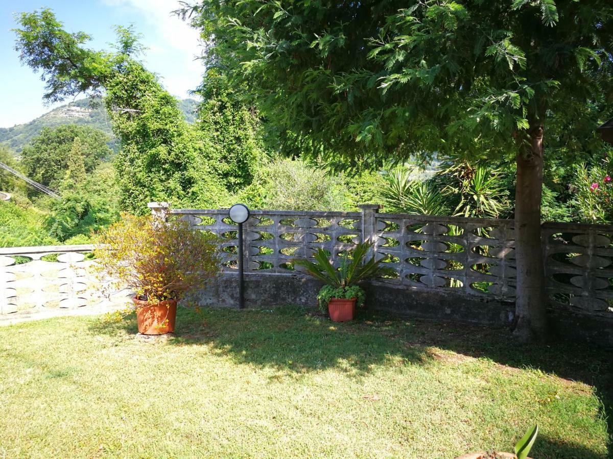 Willa Da Adria Al Corvenale - Casa Vacanze Carrara - Zewnętrze zdjęcie
